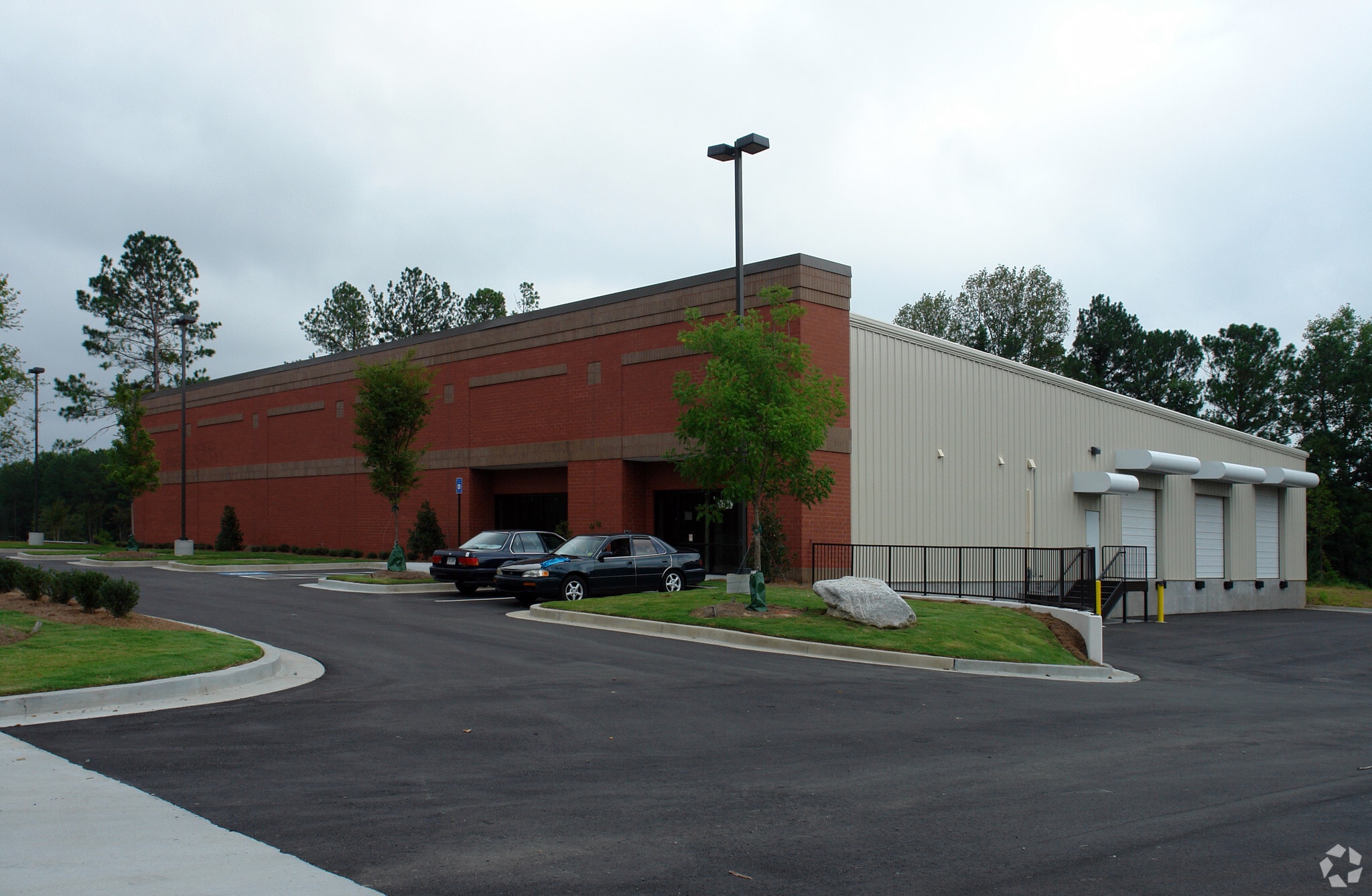 1721 Wilwat Dr, Norcross, GA for lease Primary Photo- Image 1 of 9