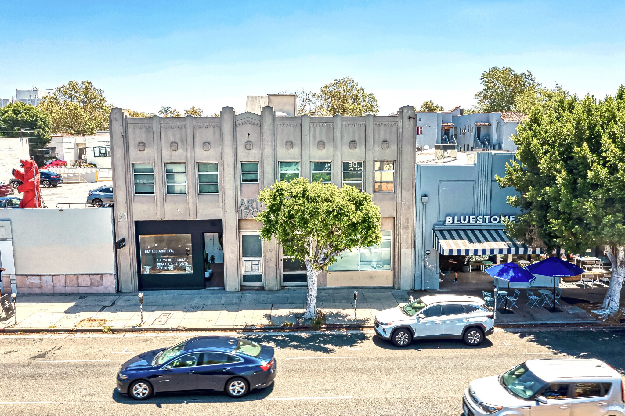 170 S La Brea Ave, Los Angeles, CA à louer Photo du bâtiment- Image 1 de 11