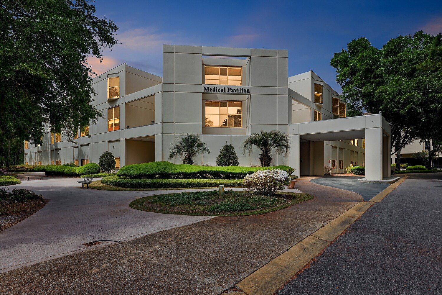 25 Hospital Center Blvd, Hilton Head, SC à louer Photo principale- Image 1 de 29