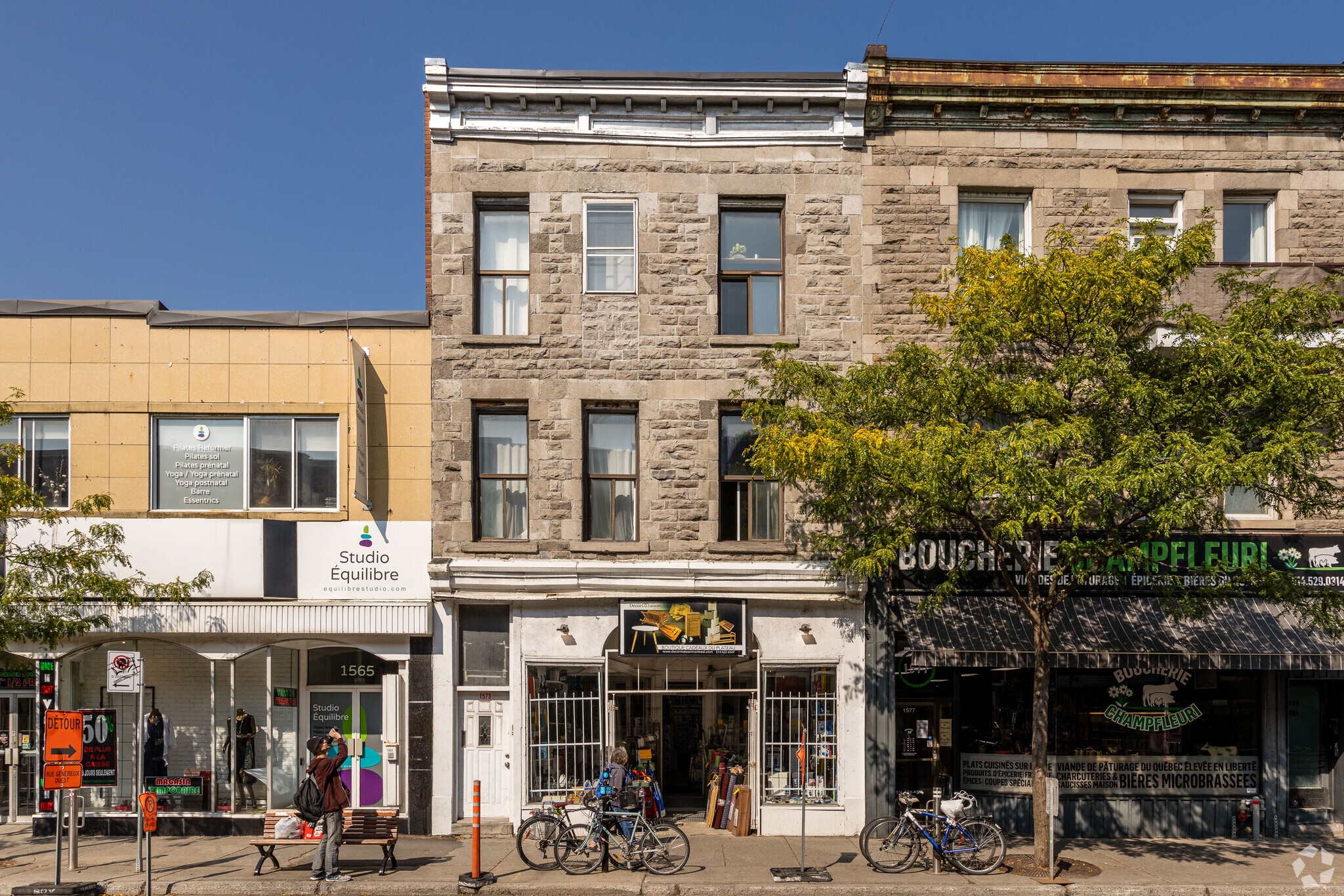 1563 Av Du Mont-Royal E, Montréal, QC for lease Building Photo- Image 1 of 5