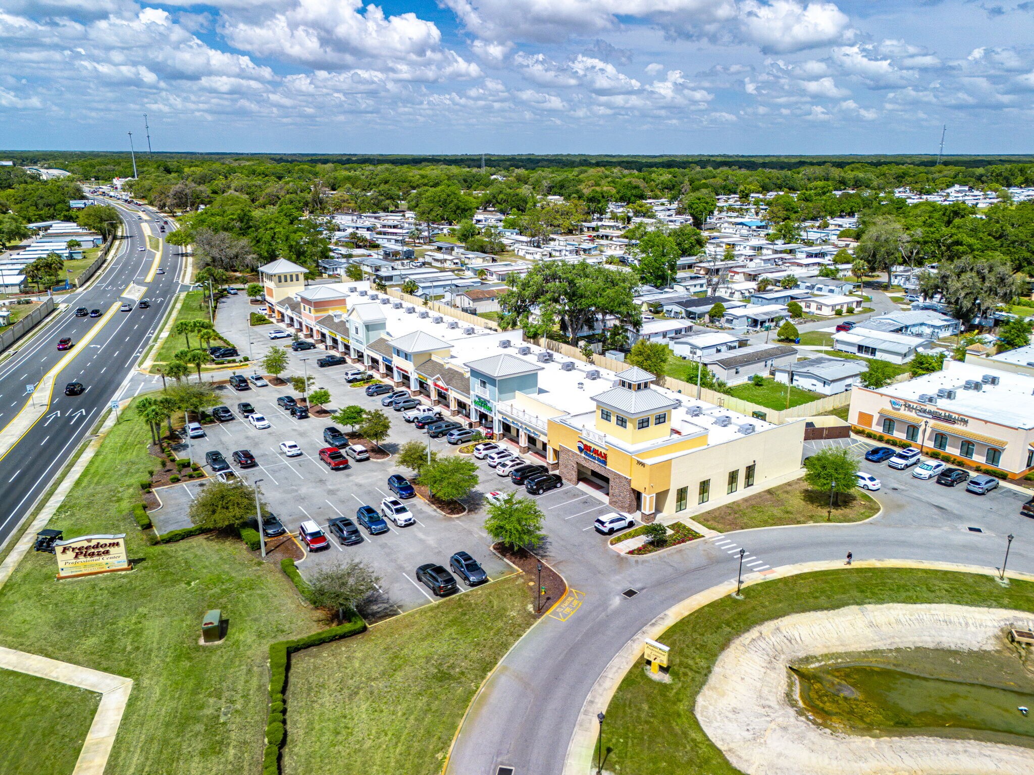 3990 E SR 44, Wildwood, FL à louer Photo principale- Image 1 de 73
