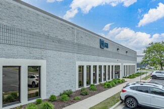 Plus de détails pour 7501 S Quincy St, Willowbrook, IL - Local d'activités à louer