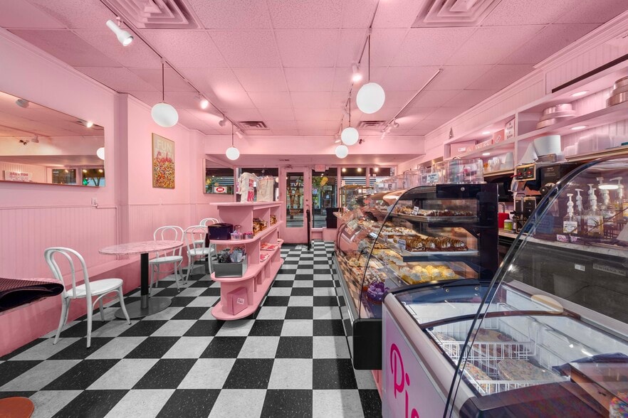 192 Bleecker St, New York, NY for lease - Interior Photo - Image 3 of 10