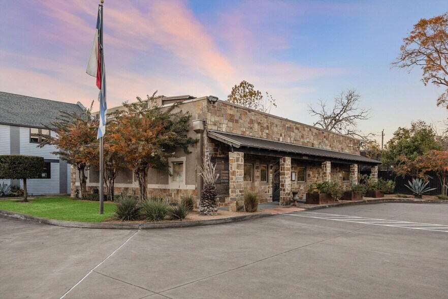 1221 Studewood St, Houston, TX à vendre - Photo du bâtiment - Image 1 de 16