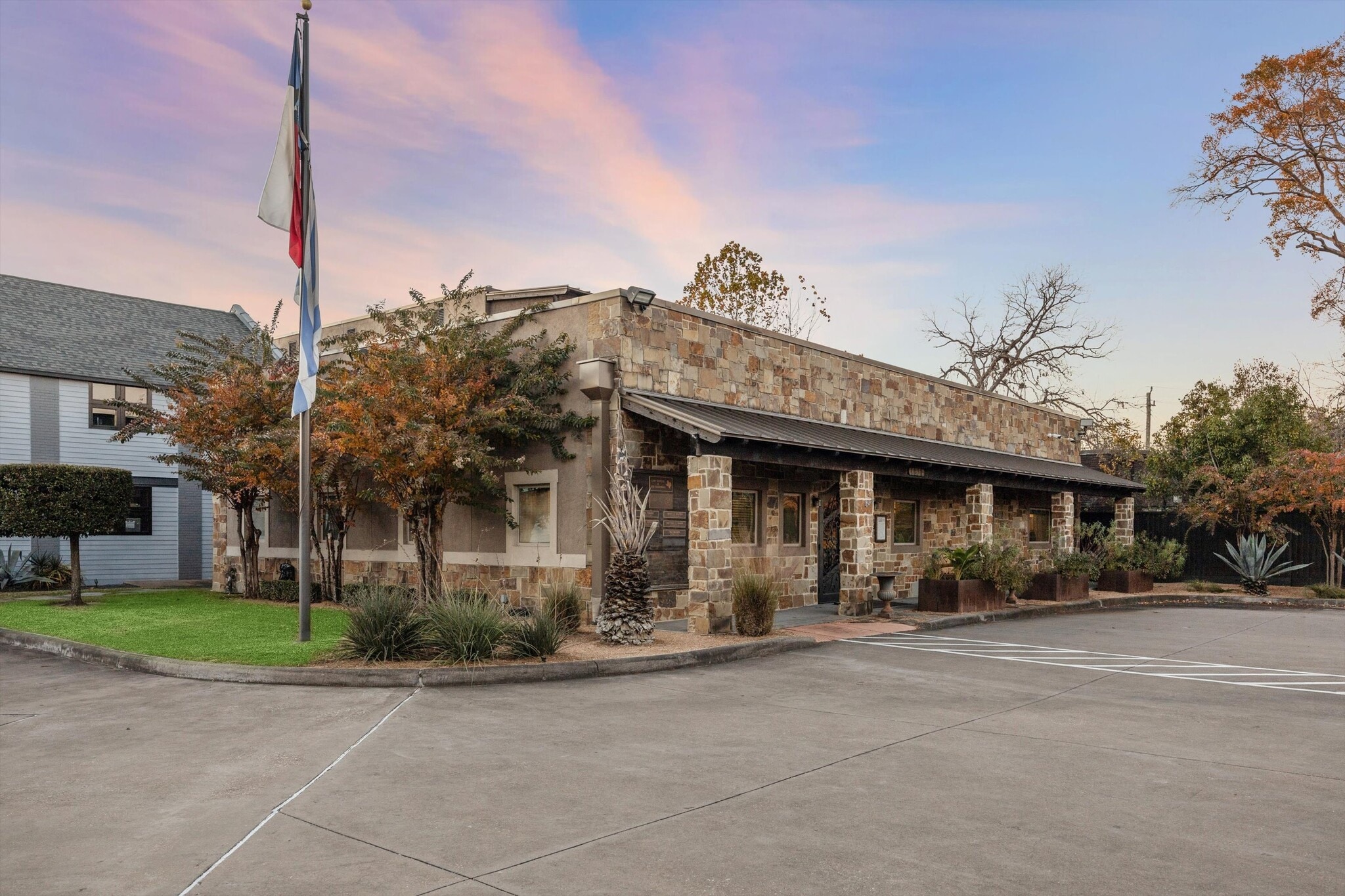 1221 Studewood St, Houston, TX for sale Building Photo- Image 1 of 17