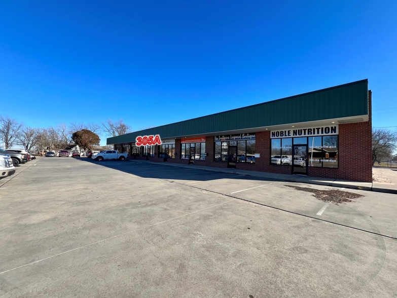 305A N Main St, Noble, OK for lease - Building Photo - Image 1 of 2