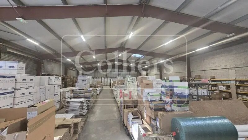 Office in Septèmes-les-Vallons for lease - Building Photo - Image 2 of 7