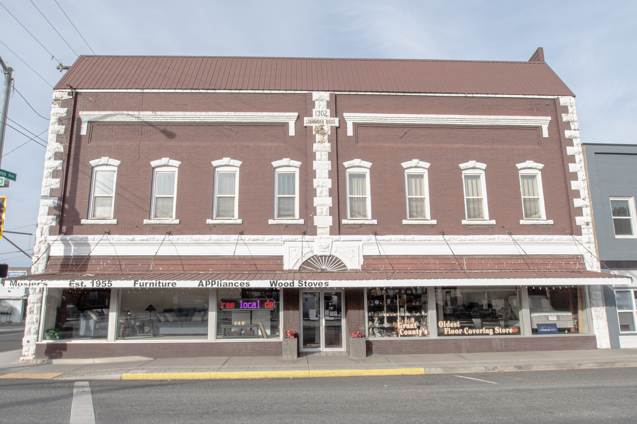 101 E Main St, John Day, OR à vendre Photo du bâtiment- Image 1 de 1