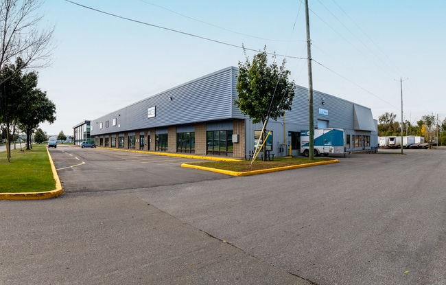 More details for 5130 Rue Rideau, Québec, QC - Industrial for Lease