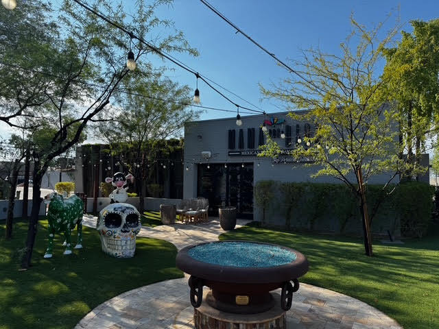 7301 E Butherus Dr, Scottsdale, AZ à vendre - Photo du bâtiment - Image 3 de 18