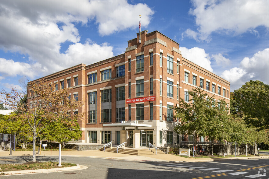 1703 N Beauregard St, Alexandria, VA à vendre - Photo du bâtiment - Image 1 de 1