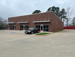 2212 Crockett Rd, Palestine, TX for lease Building Photo- Image 1 of 1