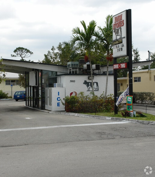 3900 Riverland Rd, Fort Lauderdale, FL for sale - Building Photo - Image 2 of 2