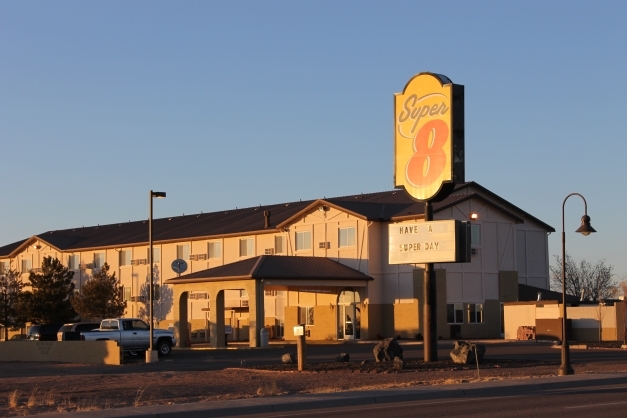 1989 Navajo Blvd, Holbrook, AZ for sale Primary Photo- Image 1 of 1