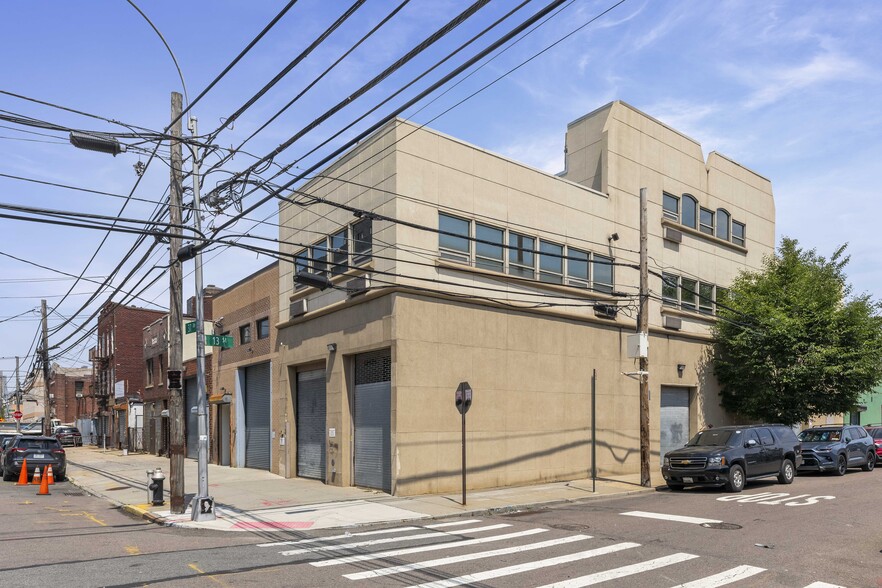 1219 37th Ave, Long Island City, NY for lease - Building Photo - Image 2 of 4