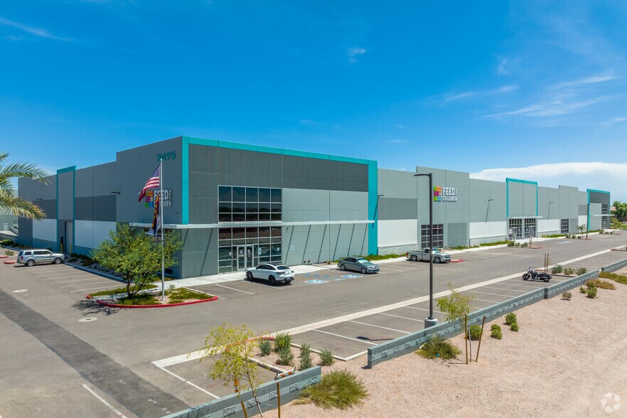3475 S McQueen Rd, Chandler, AZ à louer - Photo du bâtiment - Image 3 de 12