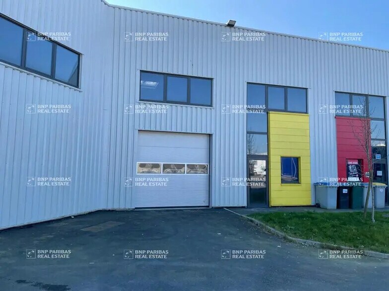 Flex dans La Chapelle-sur-Erdre à louer - Photo du bâtiment - Image 2 de 5
