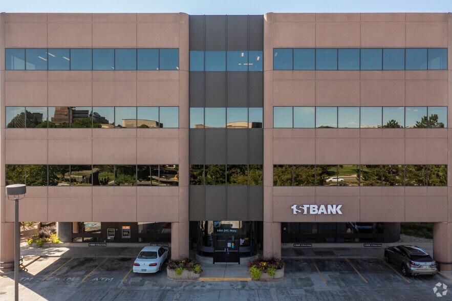 5105 Dtc Pky, Greenwood Village, CO à louer - Photo du bâtiment - Image 3 de 4