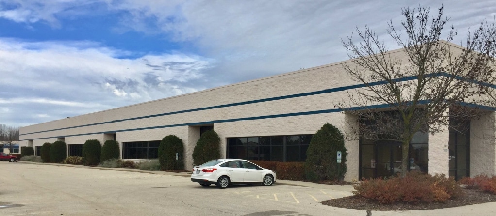 N70 W25156 Indian Grass Ln, Sussex, WI for lease Primary Photo- Image 1 of 9