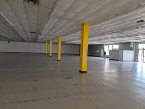 340 Virginia Ave, Daleville, AL for lease Interior Photo- Image 1 of 3