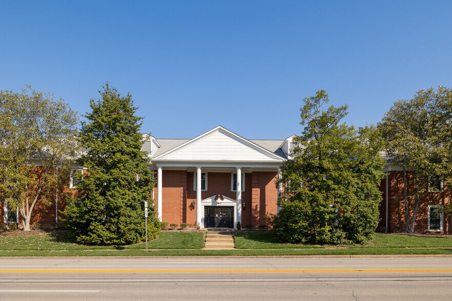 2843 Brownsboro Rd, Louisville, KY à vendre - Photo du bâtiment - Image 2 de 2