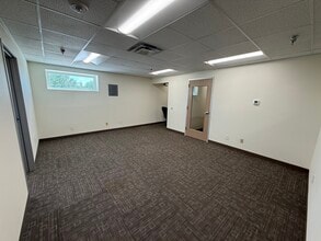 1712-1780 Topaz Dr, Loveland, CO for lease Interior Photo- Image 2 of 7