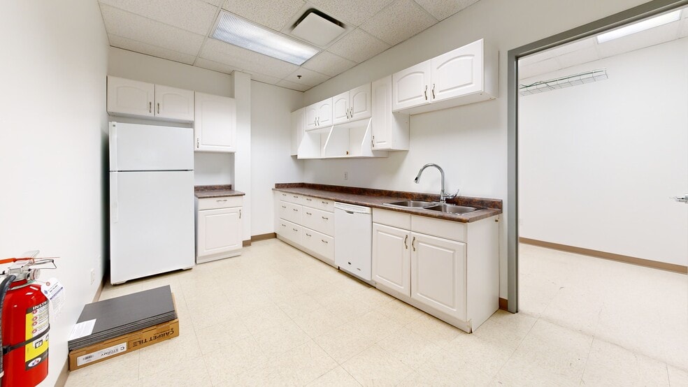 13351 Commerce Pky, Richmond, BC for lease - Matterport 3D Scan - Image 3 of 27