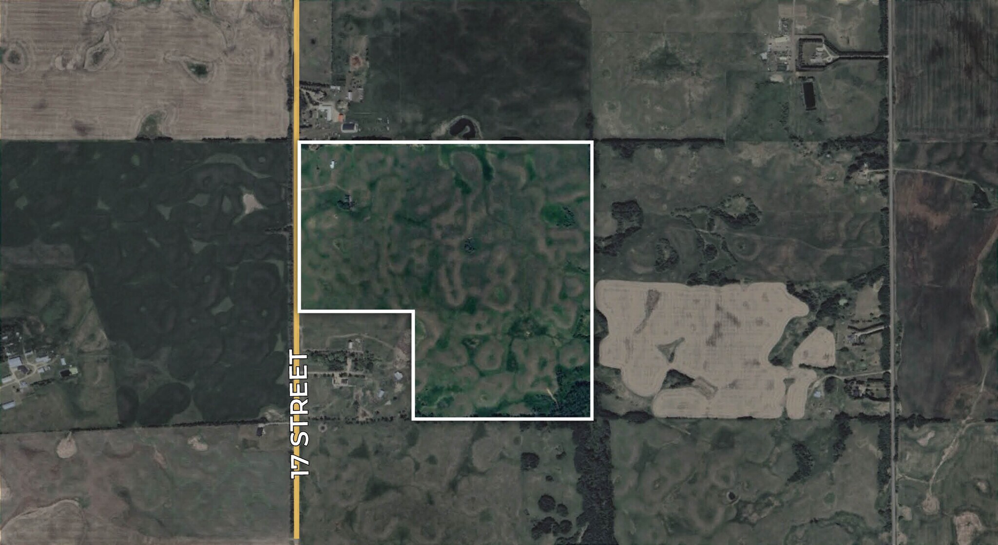 Edmonton Southeast Lands portfolio of 3 properties for sale on LoopNet.ca Primary Photo- Image 1 of 2