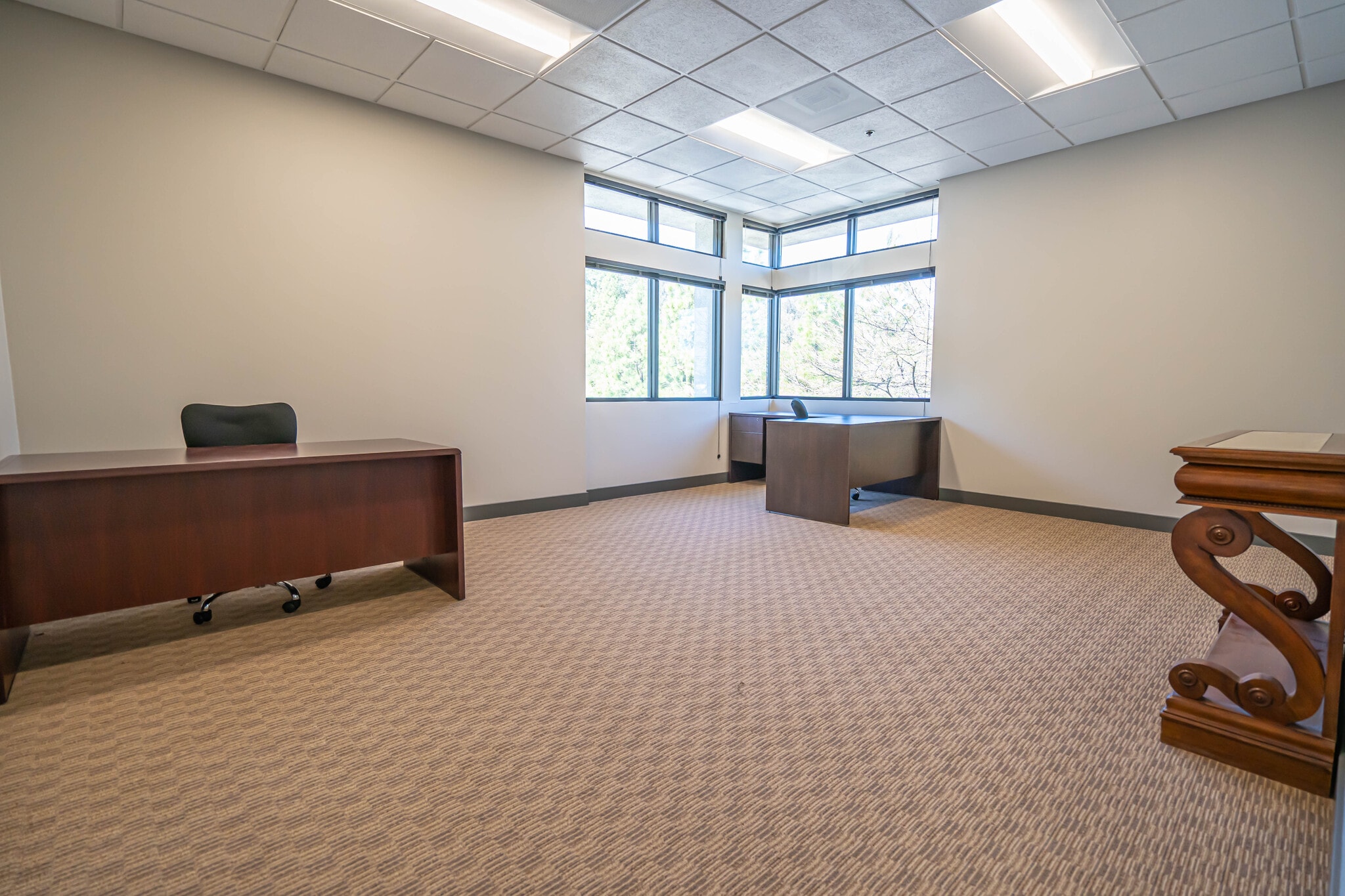 25101 The Old Rd, Stevenson Ranch, CA for lease Interior Photo- Image 1 of 1