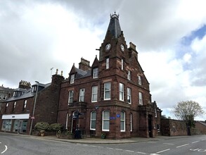 1 Main St, Turriff à louer Photo du b timent- Image 1 de 1