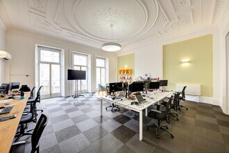 28-30 Grosvenor Gdns, Londres à louer Photo intérieure- Image 2 de 2