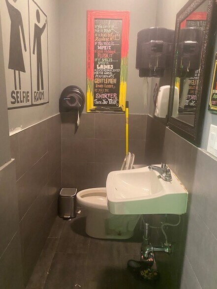 726 Courtlandt Ave, Bronx, NY à louer - Photo intérieure - Image 3 de 29