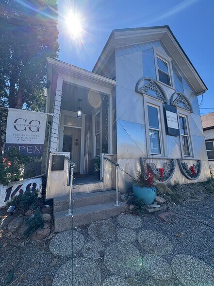 168 13th Ave NE, Minneapolis, MN à louer - Photo du bâtiment - Image 2 de 33