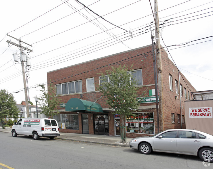 334-336 Main St, West Haven, CT à vendre - Photo principale - Image 1 de 1