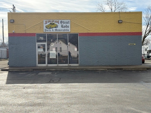 1290 W Main St, Wilmington, OH for sale Primary Photo- Image 1 of 16