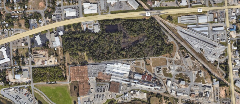 407-A S. Pace blvd, Pensacola, FL à vendre - Photo du bâtiment - Image 2 de 3