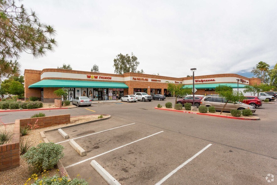 925 W Baseline Rd, Tempe, AZ à louer - Photo du bâtiment - Image 3 de 3