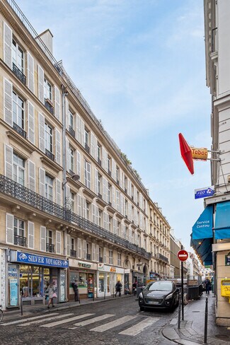 More details for Rue Washington, Paris - Multifamily for Sale