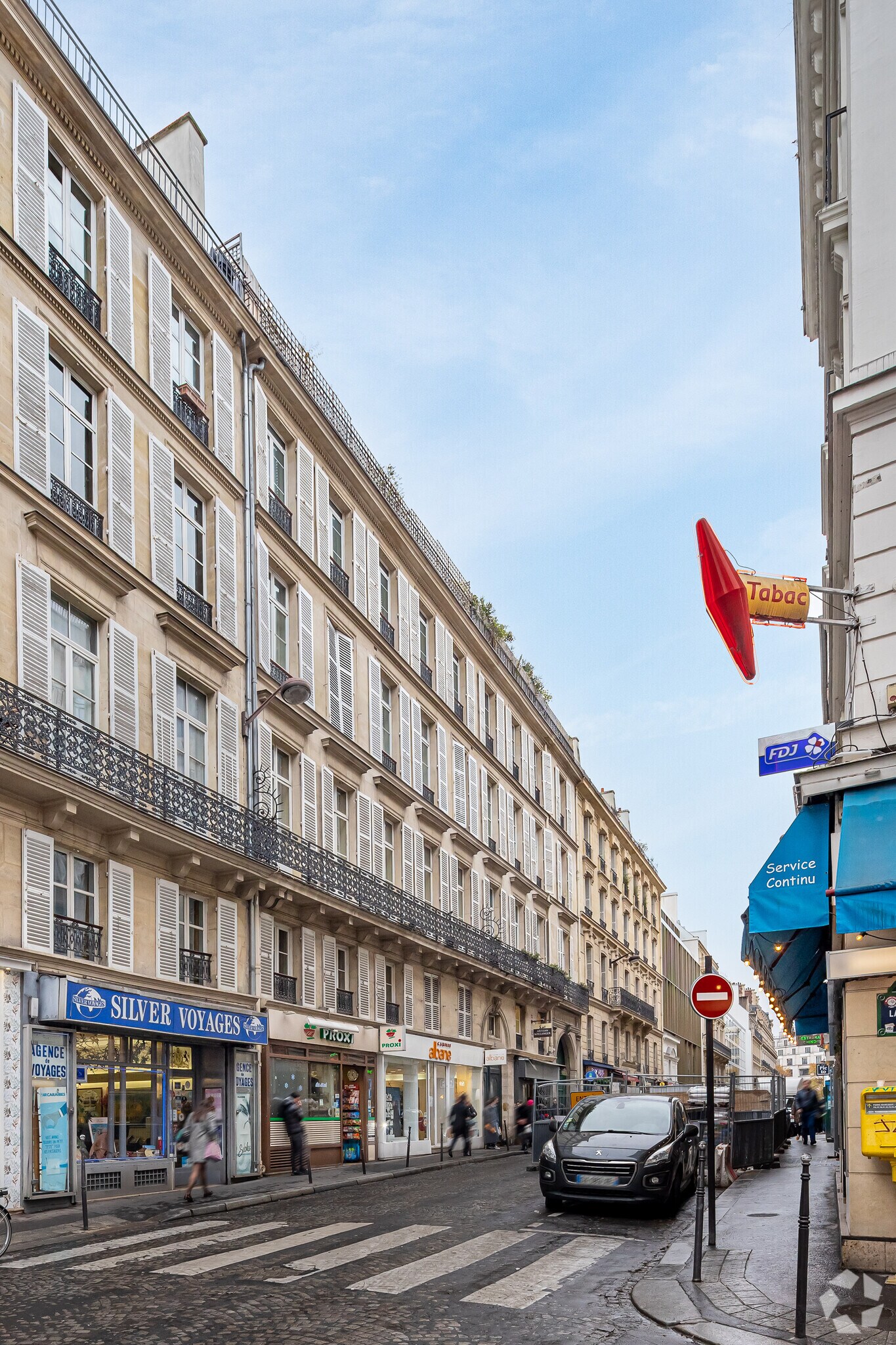 Rue Washington, Paris à vendre Photo principale- Image 1 de 2