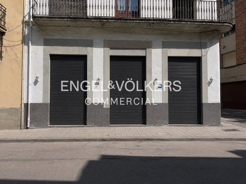 Commerce de détail dans Canet de Mar, Barcelona à vendre - Photo du bâtiment - Image 2 de 3