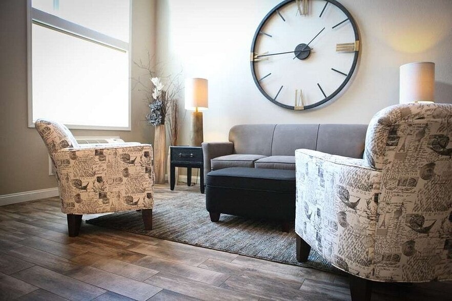 231 Market Dr, Perham, MN for sale - Building Photo - Image 3 of 7