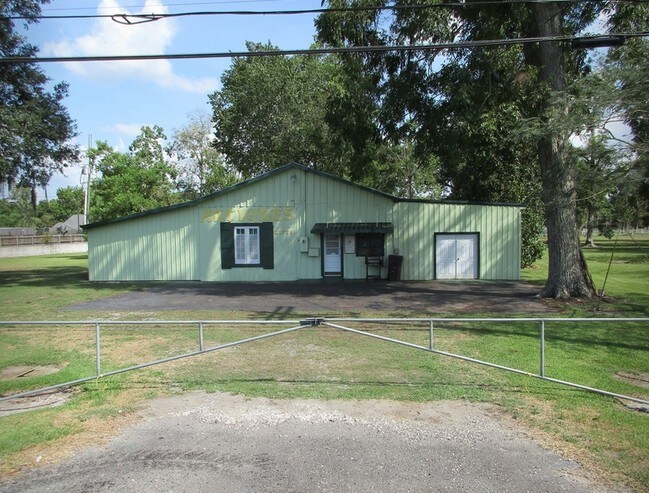 More details for 15277 Highway 90, Paradis, LA - Retail for Sale