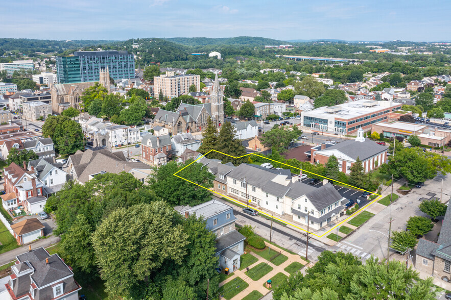 21 E 5th Ave, Conshohocken, PA à vendre - Photo du bâtiment - Image 1 de 1