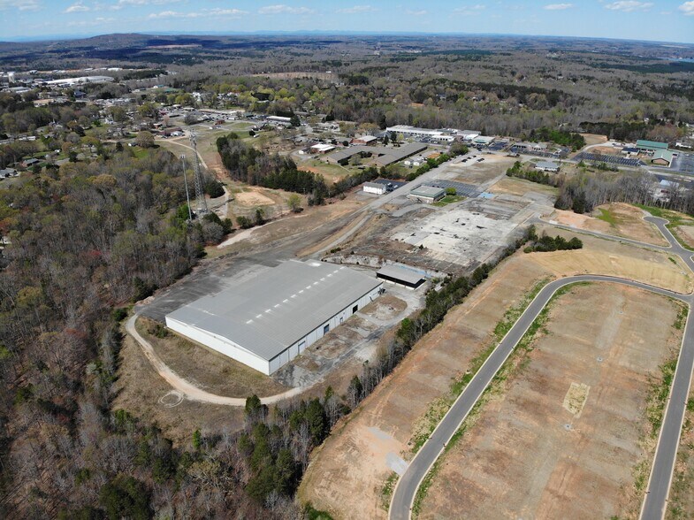3571 NC 16 Business Hwy, Denver, NC à vendre - Photo du bâtiment - Image 2 de 3
