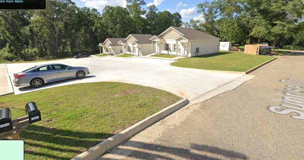 122 Lisa Ct, Dothan, AL à vendre - Photo du bâtiment - Image 3 de 13