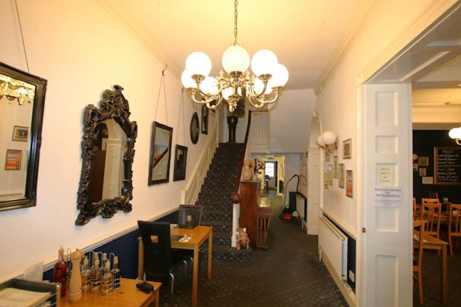 87 High St, Poole à louer Photo intérieure- Image 1 de 3