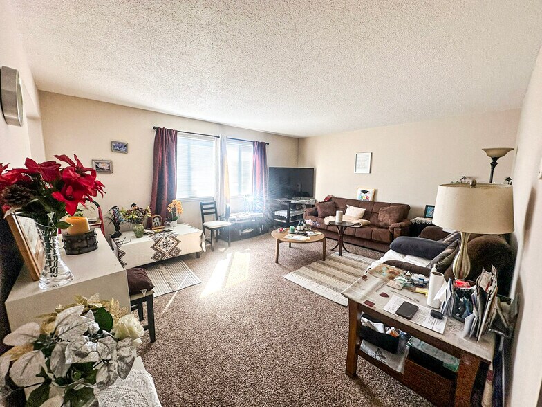 2512-2522 Quint St, San Francisco, CA à vendre - Photo du bâtiment - Image 3 de 11