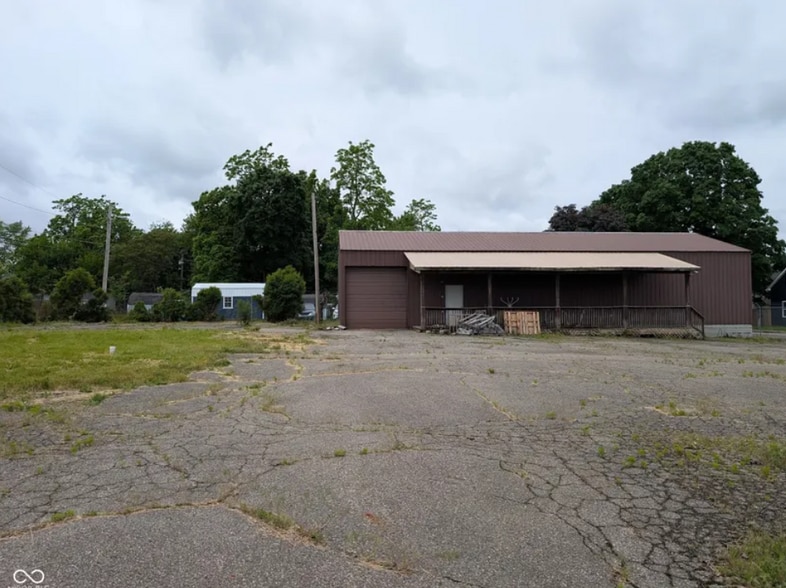 1113 S Madison Ave, Anderson, IN for sale - Primary Photo - Image 1 of 11