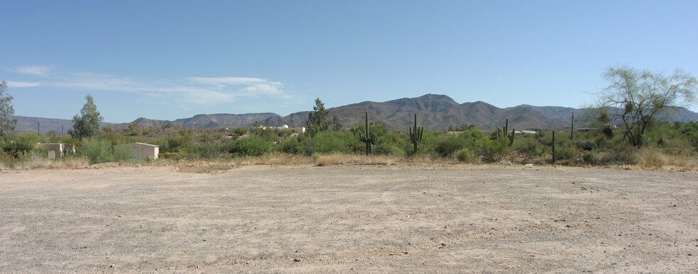 7100 E Cave Creek Rd, Cave Creek, AZ à louer - Autre - Image 2 de 30