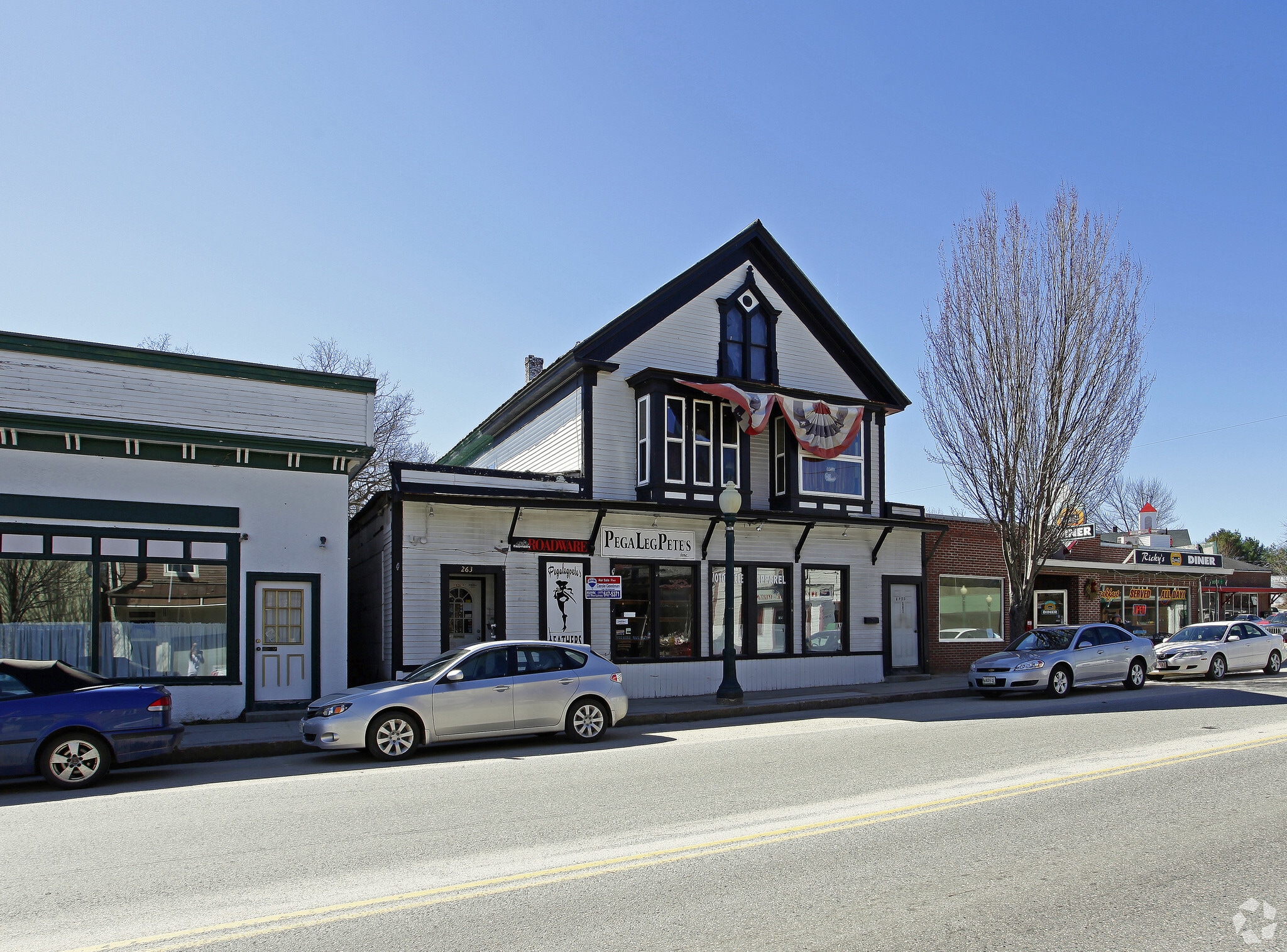 261-263 Main St, Bridgton, ME for lease Primary Photo- Image 1 of 5